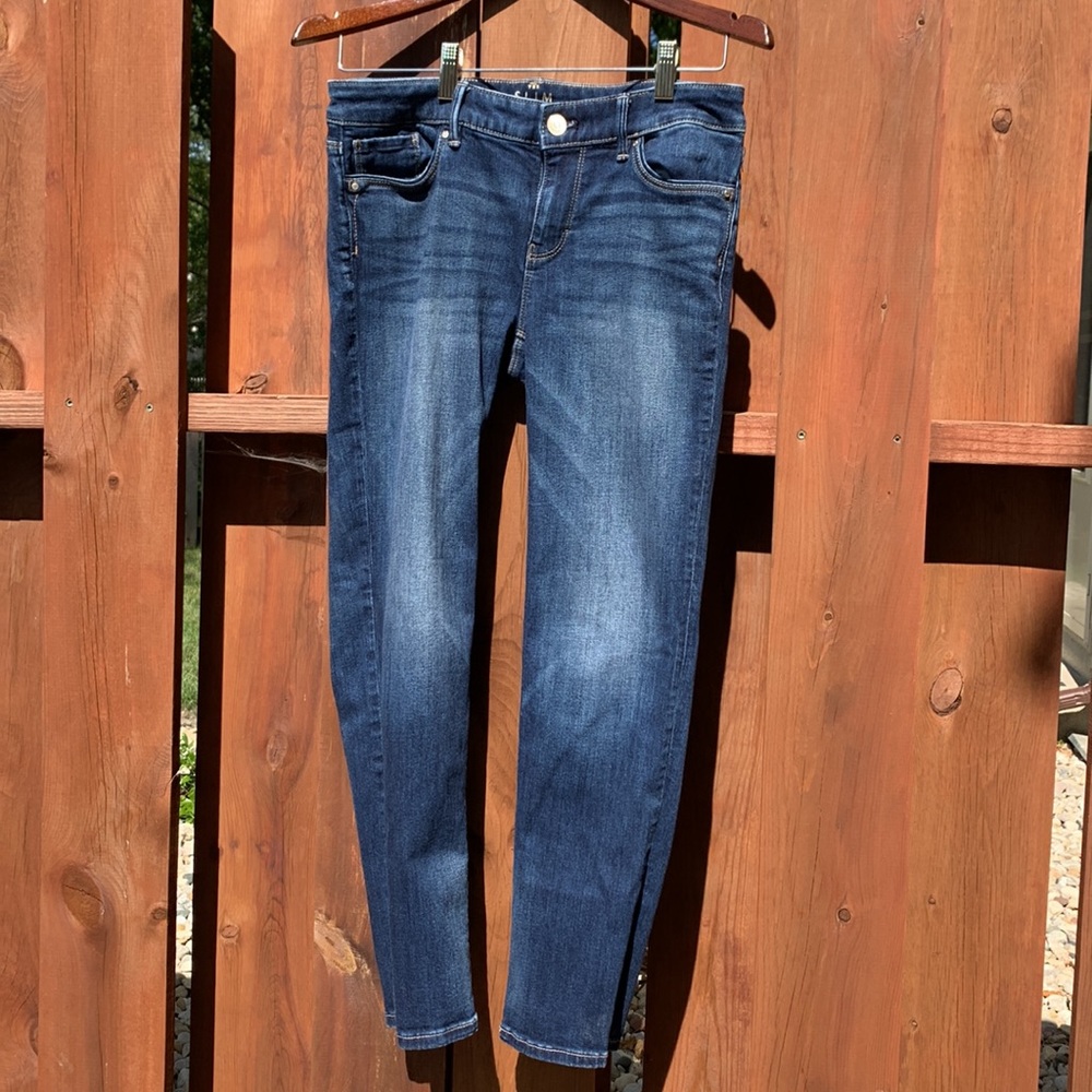 White House Black Market The Slim Crop Jeans Size 0